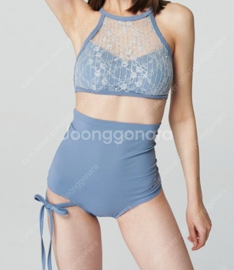 핫한 폴웨어 M사이즈--2