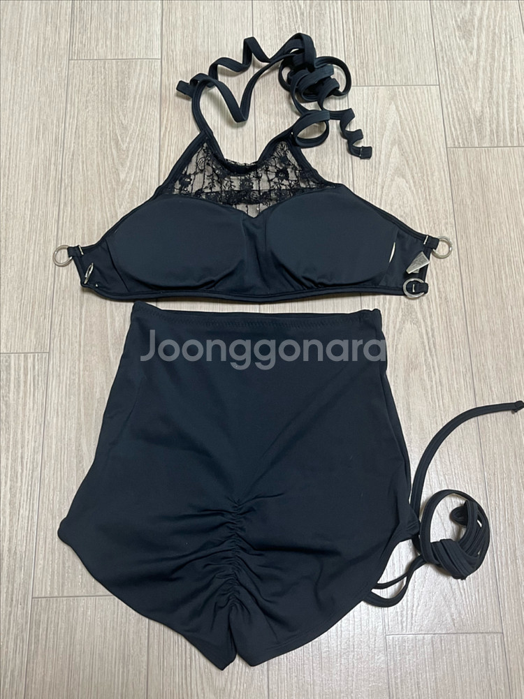 핫한 폴웨어 M사이즈--1