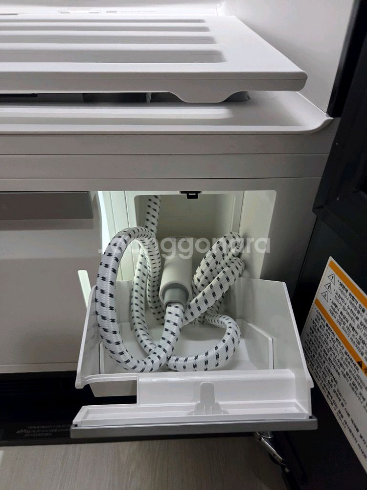 LG오브제 스타일러+다리미 SC5MBR80H 팝니다--4