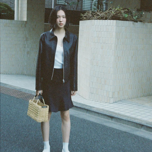 얼바닉 실비 세틴 스커트 m