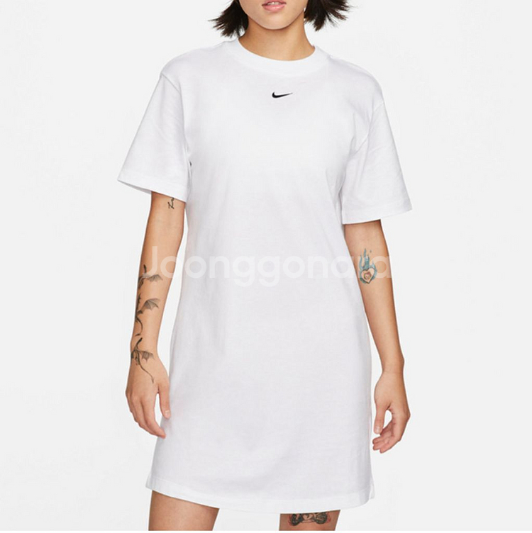새상품 나이키 스우시 원피스--0