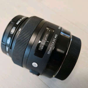 시그마 30mm F1.4 DC HSM 렌즈(캐논 크롭)