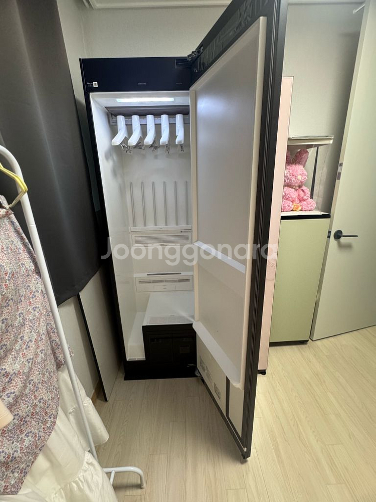 삼성 에어드레서 DF24CB9900CR 스타일러--1