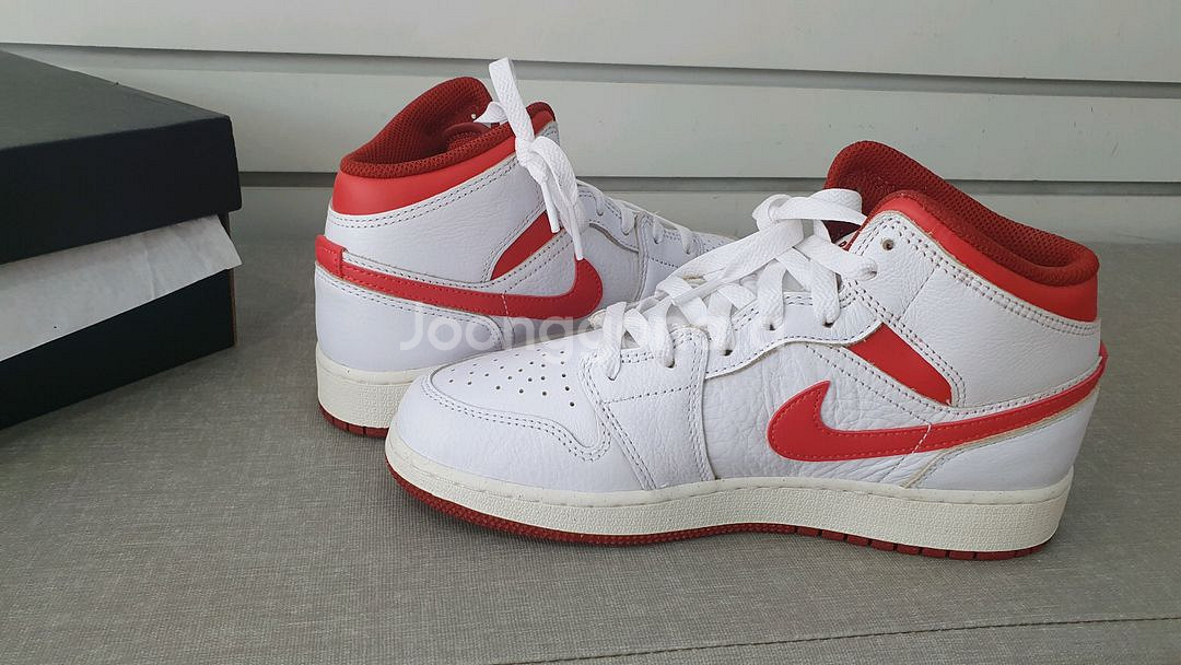 나이키 조던1 미드 듄레드 240,245 새상품--4