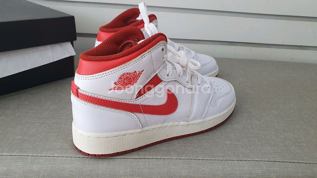 나이키 조던1 미드 듄레드 240,245 새상품--5