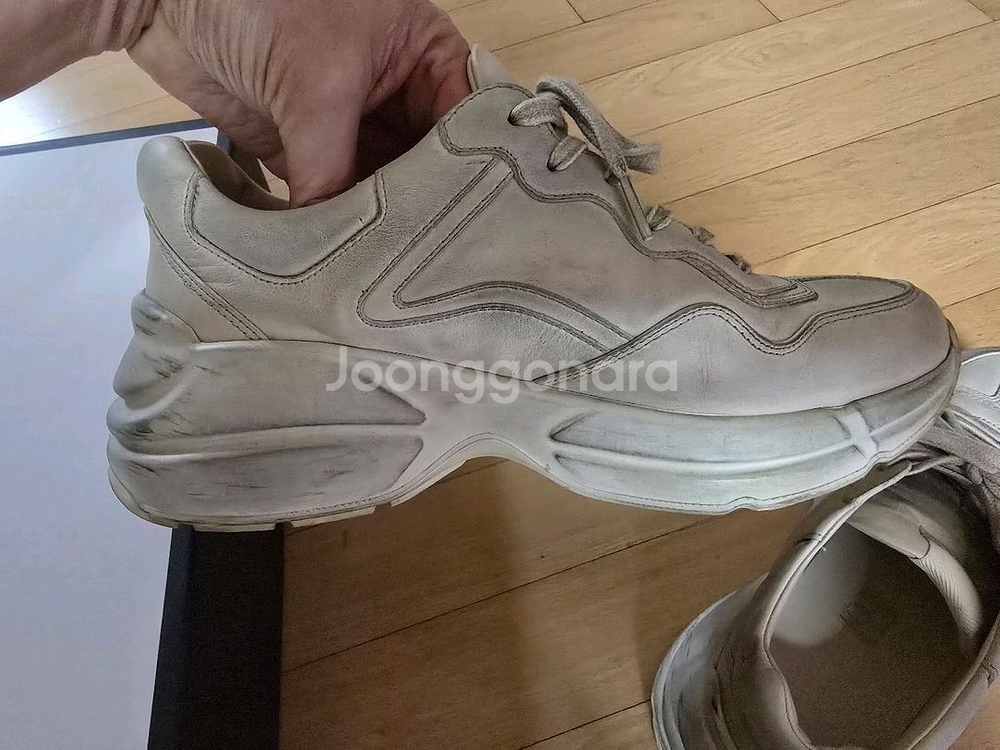 구찌 라이톤 입술 스니커즈--2