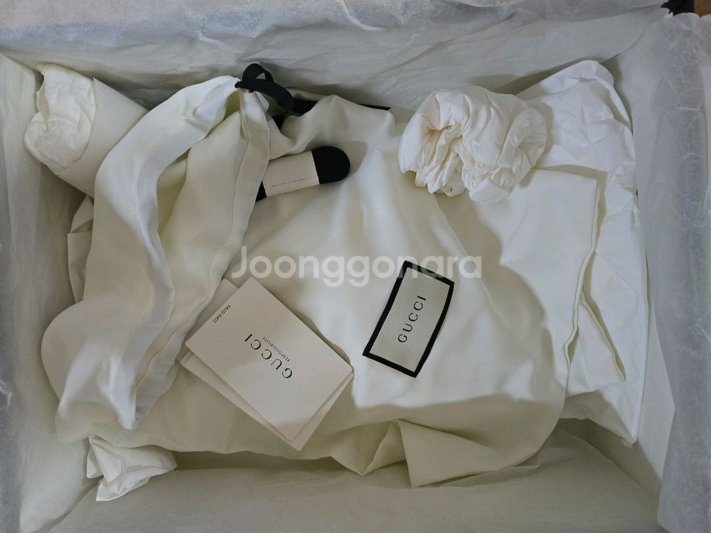 구찌 라이톤 입술 스니커즈--7