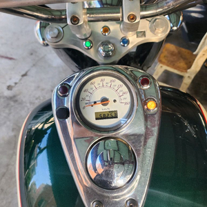 오토바이 혼다쉐도우400