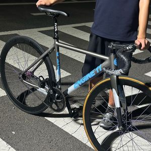 엔진11크릿디 건매탈 MTB 로드 픽시 대차 판매