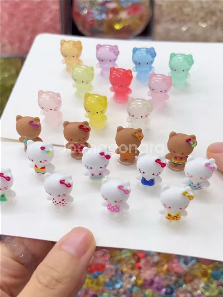 핸드메이드 수지 야광 투명 헬로키티 미니어처 피규어--2