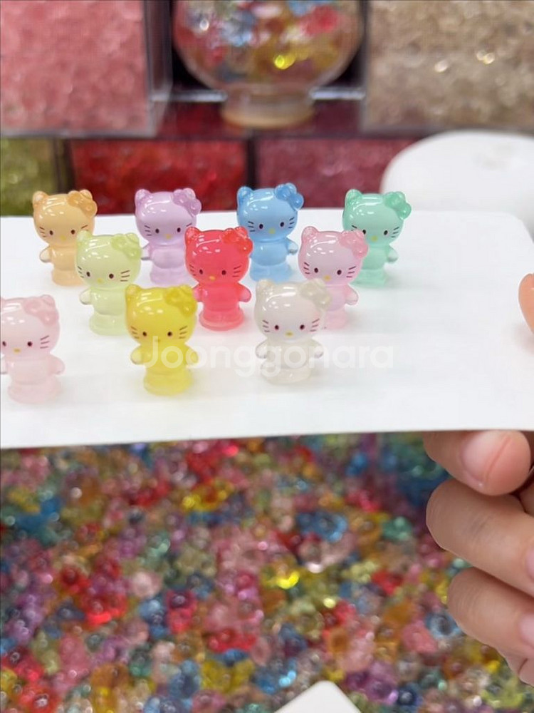 핸드메이드 수지 야광 투명 헬로키티 미니어처 피규어--1