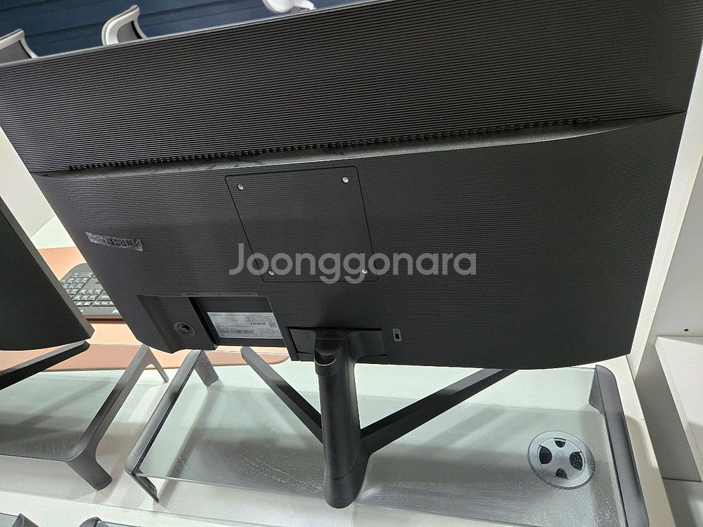 LG 27QN600 / 삼성 S27C310EAK 모니터--4