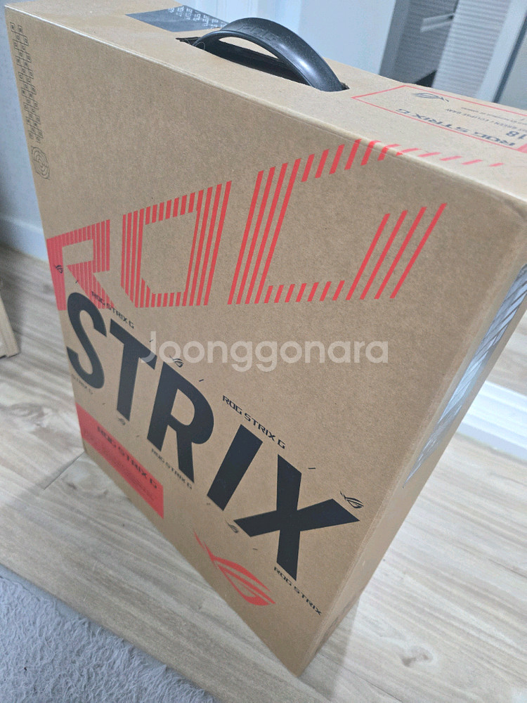 Asus ROG STRIXG814JIR RTX4070--3