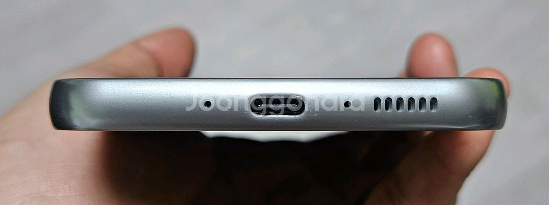 갤럭시 A34 실버 128GB A급 싸게 팝니다.--3