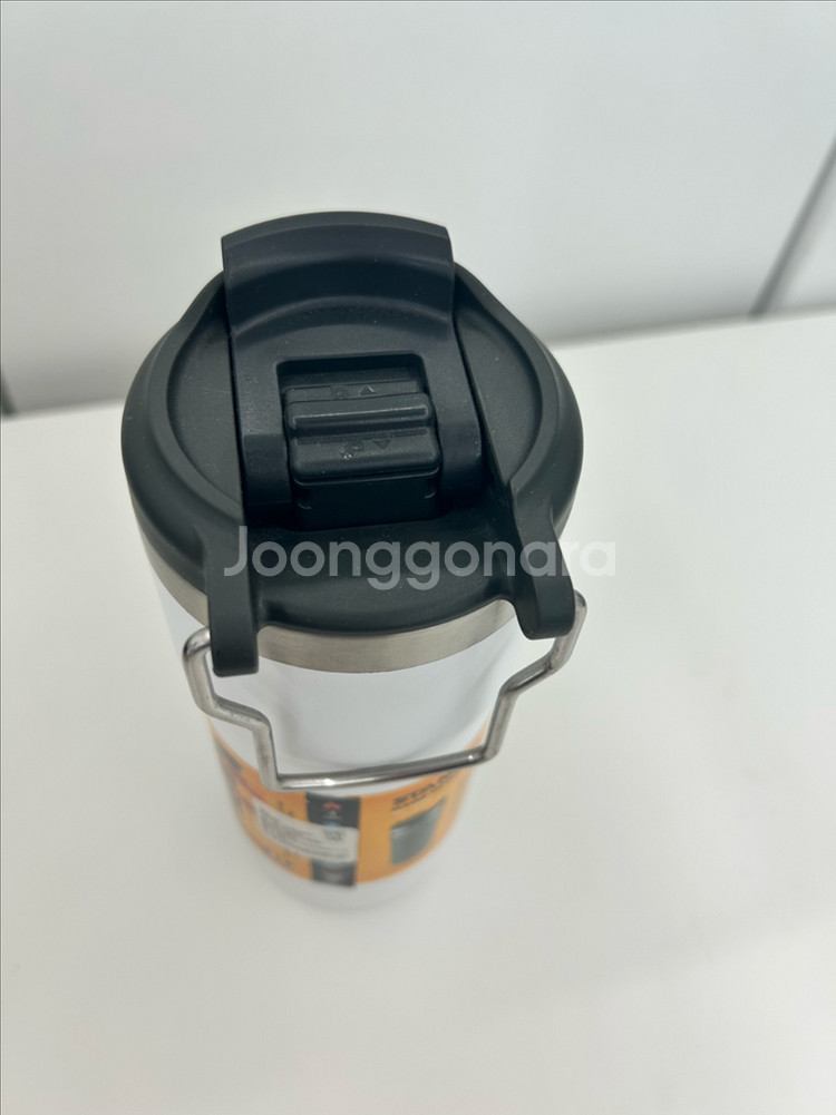 새상품 스탠리 클래식 원핸드 머그 473ml 화이트--6