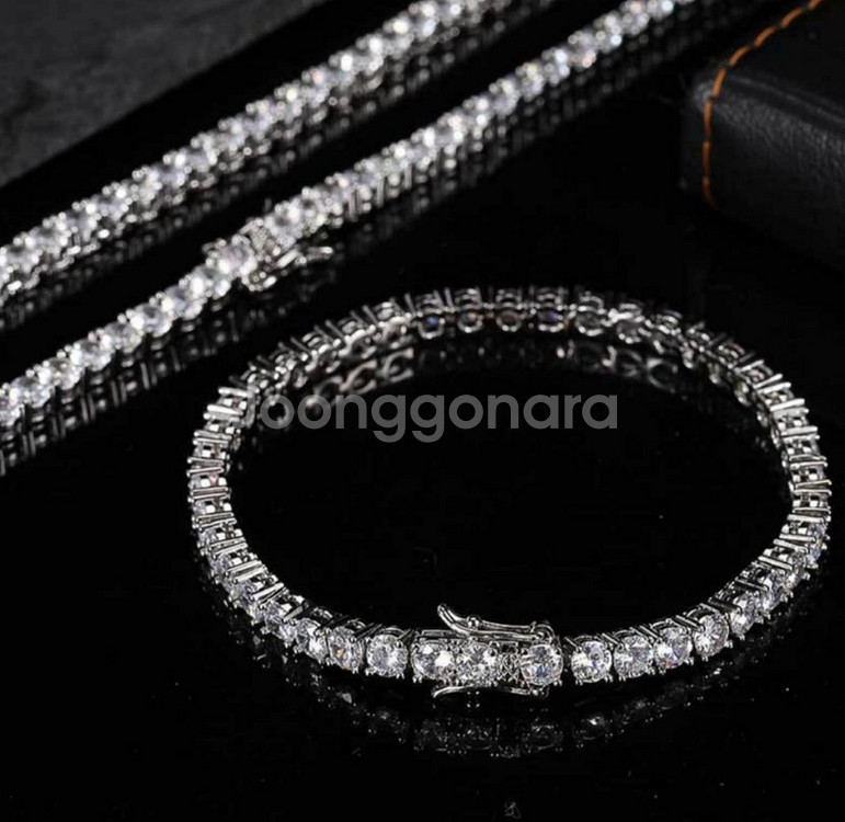 써지컬 테니스 팔찌 큐빅 4mm(무배)--0