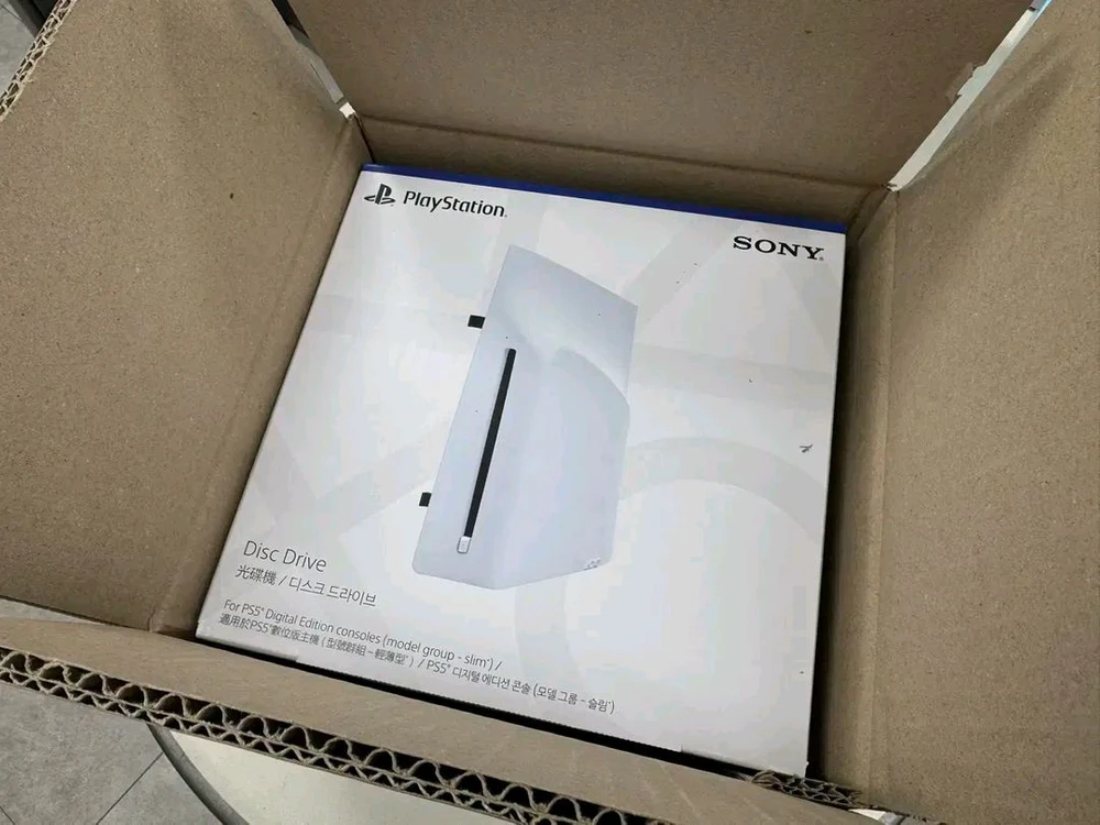 PS5 Pro 플스5 프로+디스크드라이브 미개봉 판매 이미지