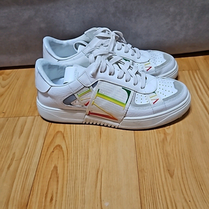 발렌티노 멀티컬러38 반 국내250