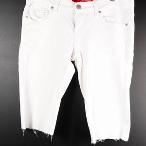 게스 흰색 반바지