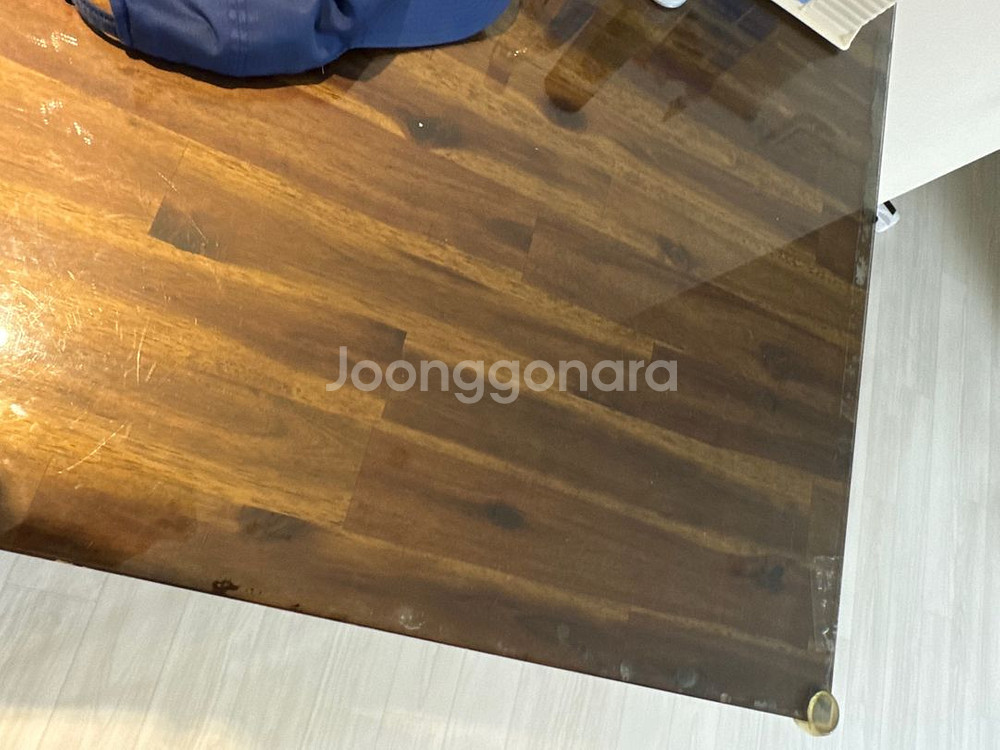까사미아 원목 식탁 테이블 팝니다--4