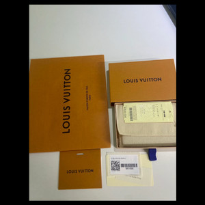 루이비통반지갑 팝니다