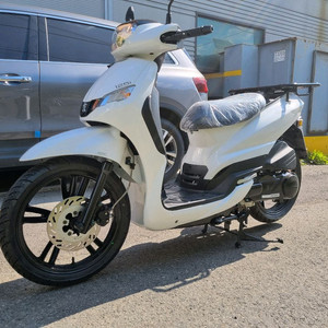 상업및 배달스쿠터 푸조 트윗프로125