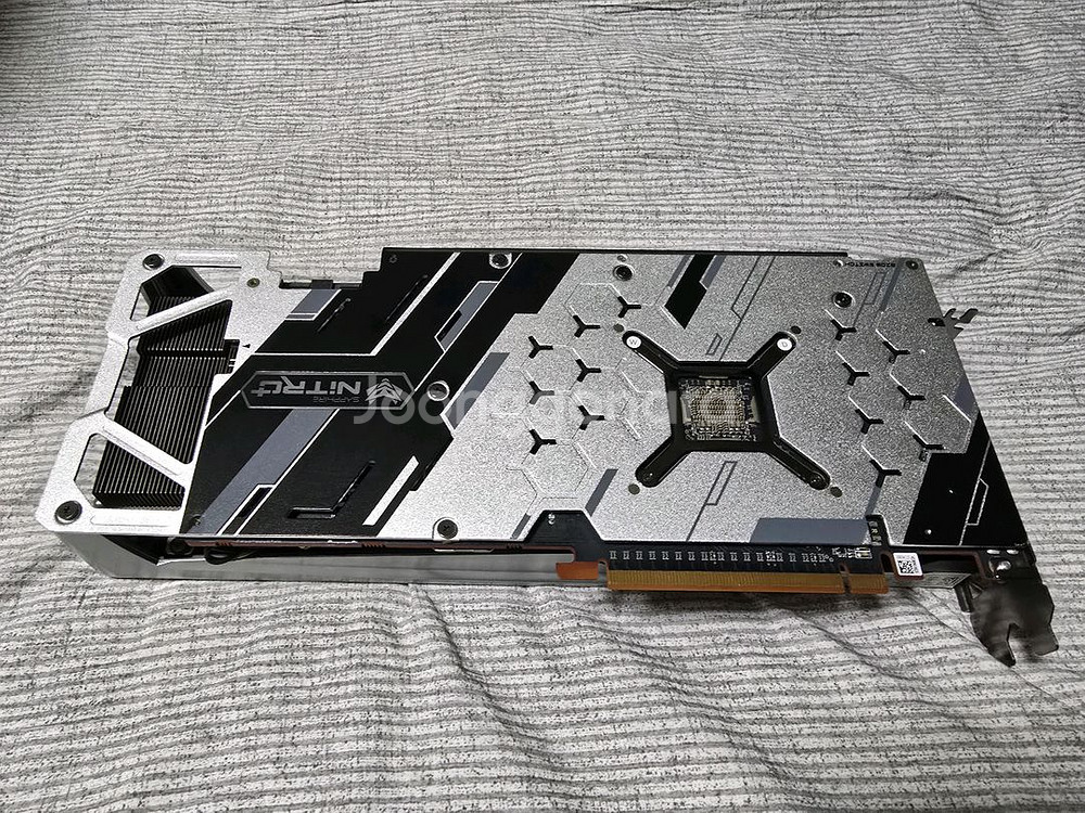 고장난 5700xt 니트로--1