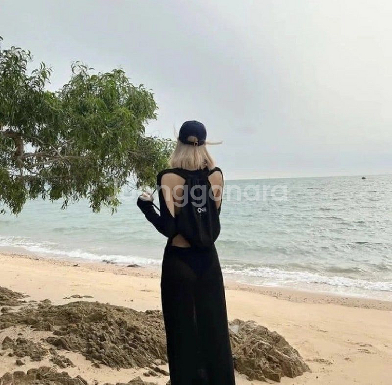 셀린느스트링백팩,셀린느백팩,김지원,리사--1