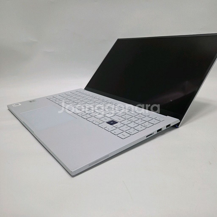 삼성 중고 노트북 이온 i5 슬림/초경량/SSD/윈11--2