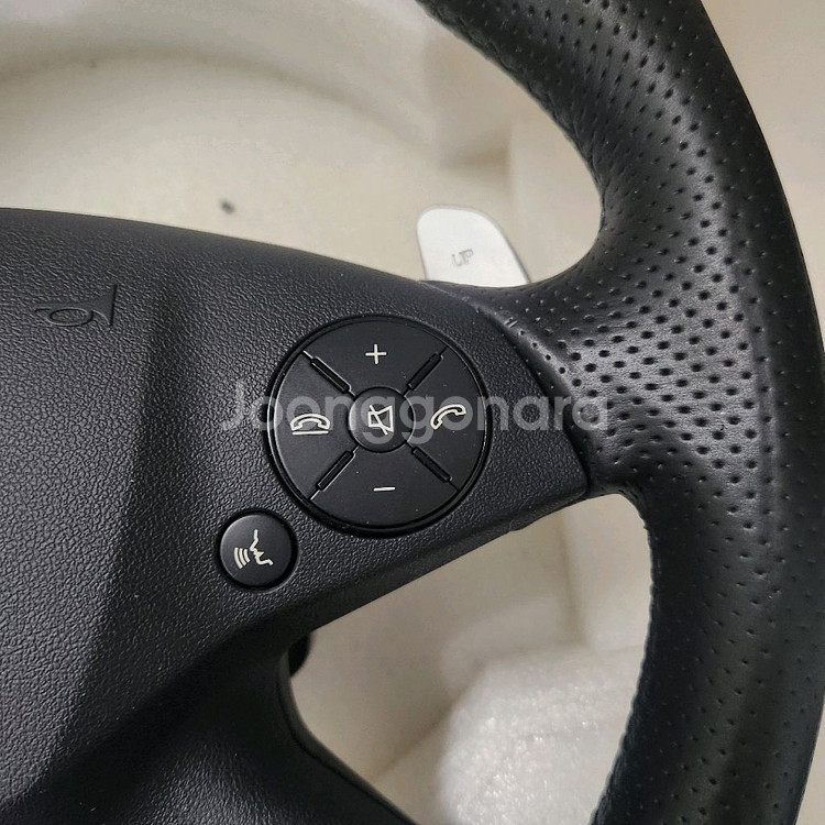 벤츠 w212 e63amg 전기형 핸들 세트--2