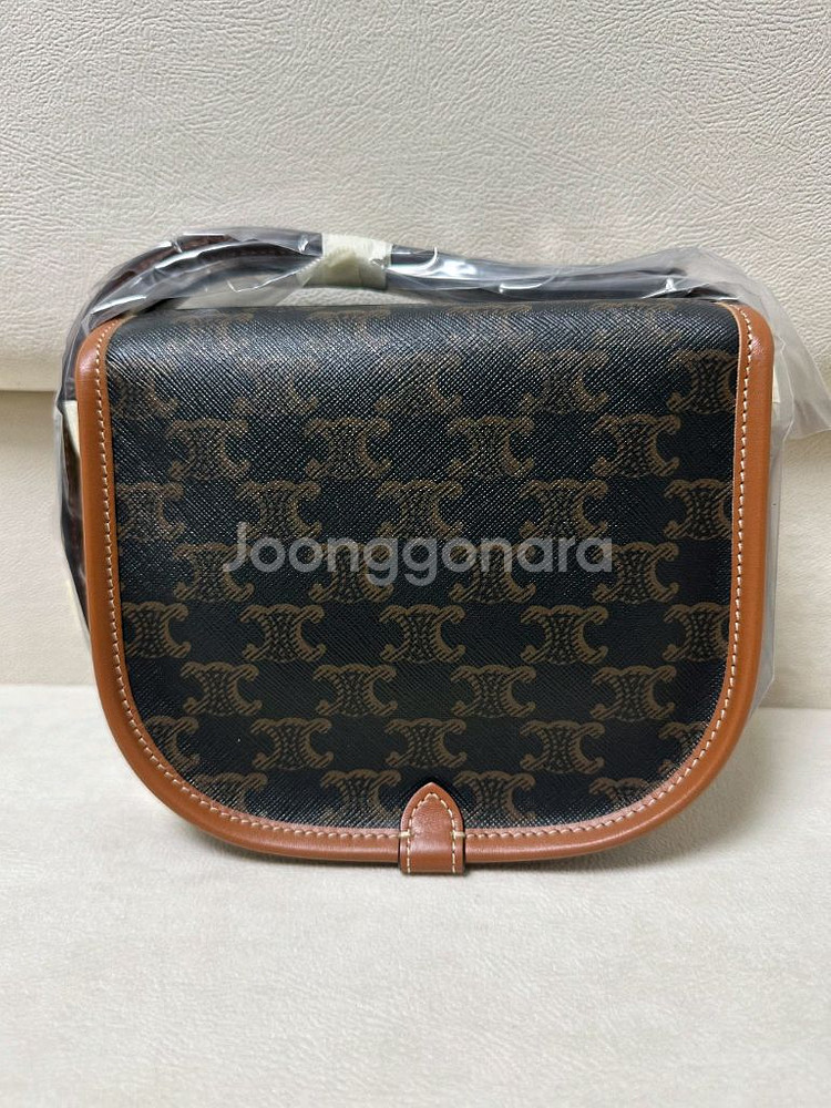 [새상품] 셀린느 폴코백--2