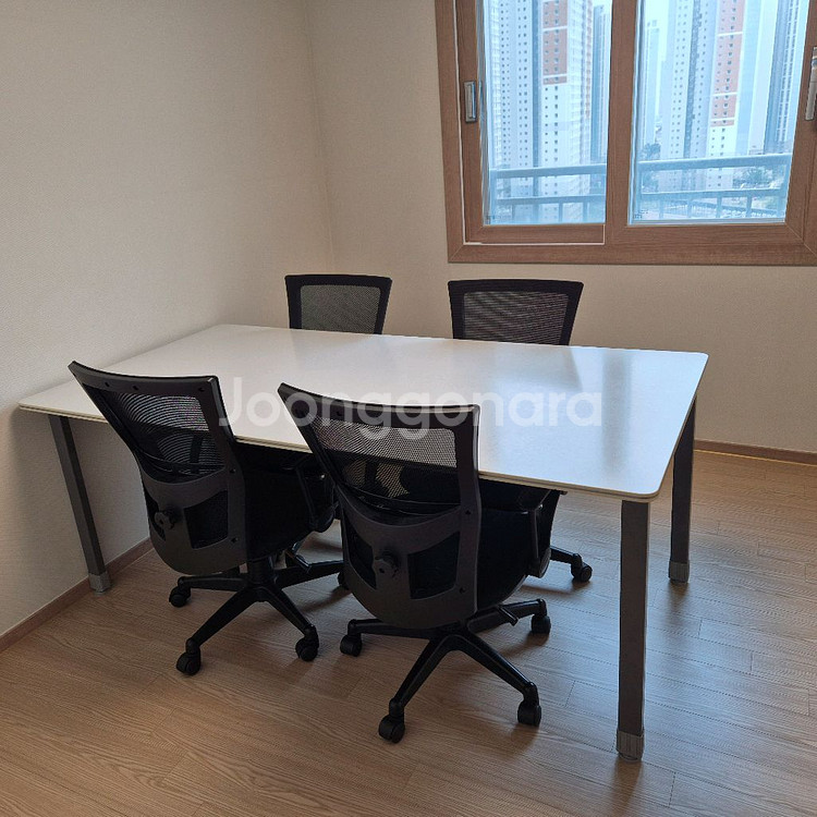 가벼운 사무용 의자--4