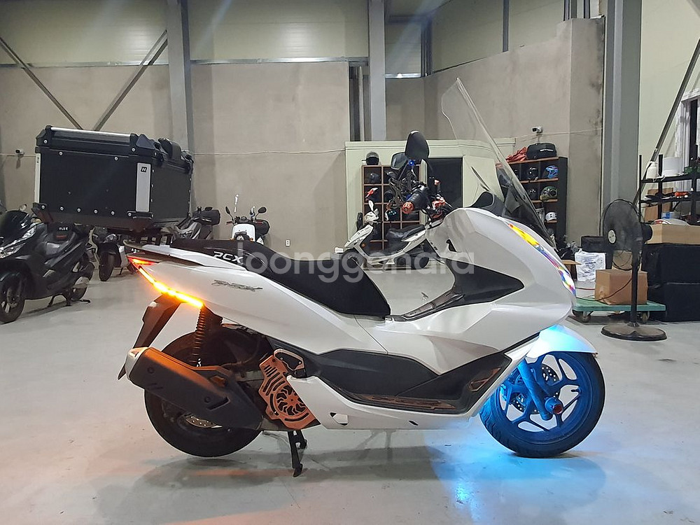 혼다 PCX125 22년형 4만km 소모품올교환 점검완--4