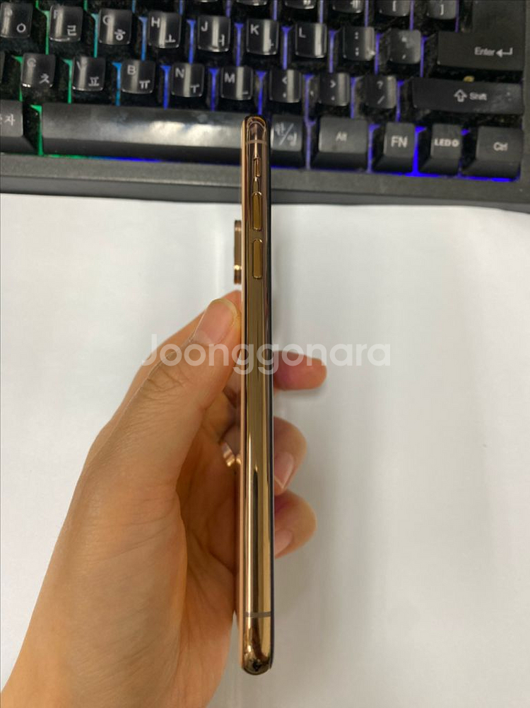 아이폰XS 골드 SS급 64GB 무잔상 배터리성능100--4