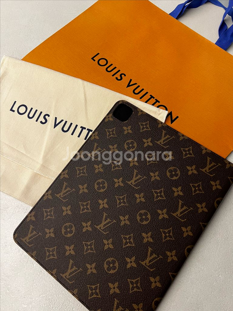 루이비통 아이패드 프로 6세대 (12.9형) 케이스--0