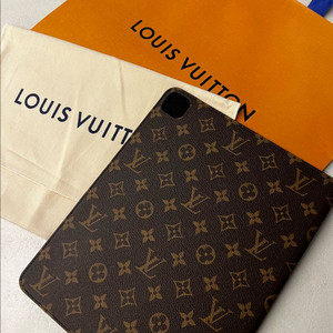 루이비통 아이패드 프로 6세대 (12.9형) 케이스