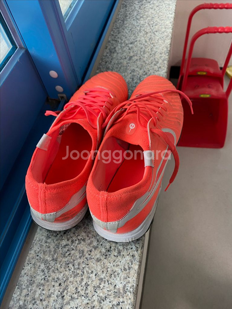 나이키 티엠포 레전드 10 프로 265--1