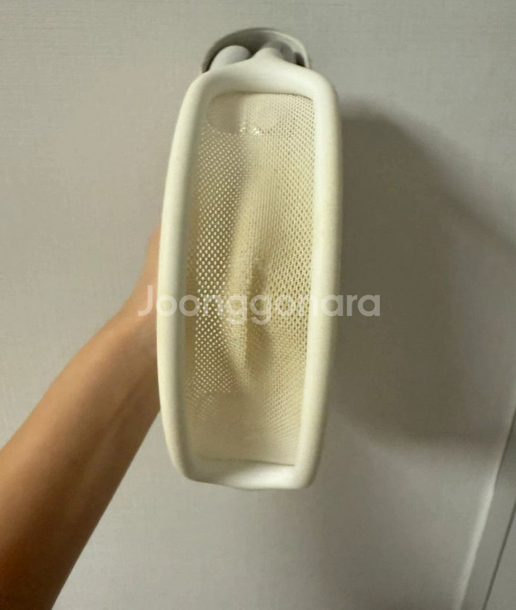 기스있고 페어링잘되는 에어팟맥스20만원에팔아요!--1