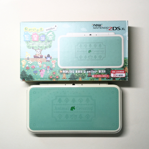닌텐도 2DS XL 튀어나와요 동물의 숲 에디션