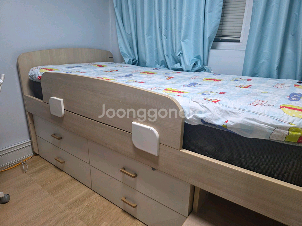에몬스 싱글 침대 찹니다--0