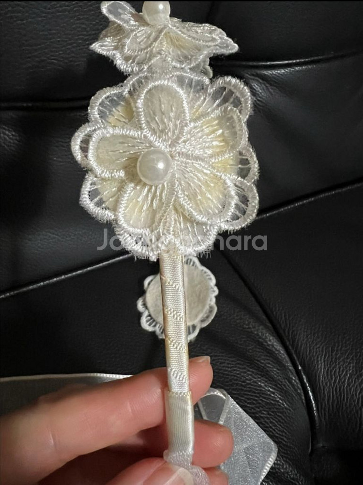 새상품) 꽃 머리띠 리본끈 (셀프웨딩 또는 여아용)--3