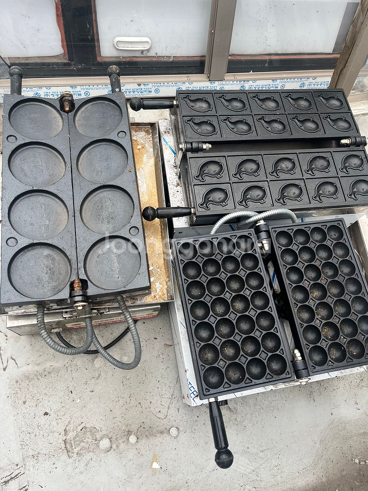 십원빵, 돌고래빵, 타코야끼 기계당 각 10만원 팝니다--0