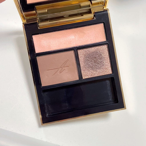 앰플리튜드 섀도우 2호 핑크베이지