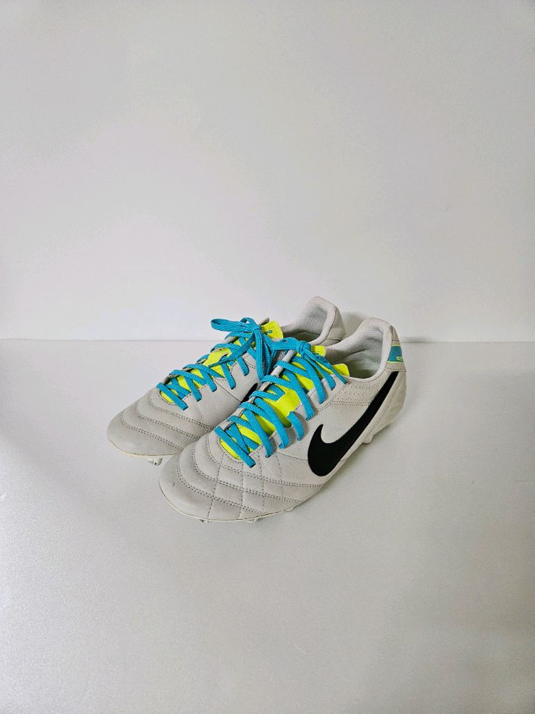 270)나이키 운동화 축구화--2