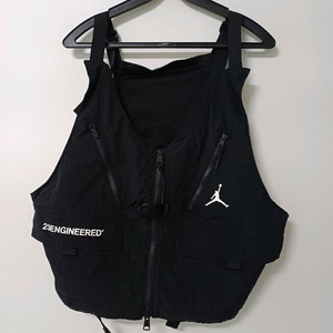 나이키 엔지니어드 조끼(새상품급.여105-110.남10