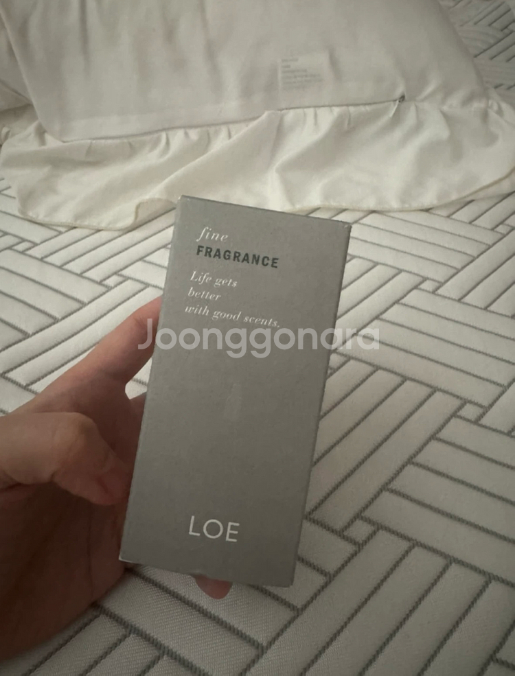 로에 화이트셔츠 향수--0