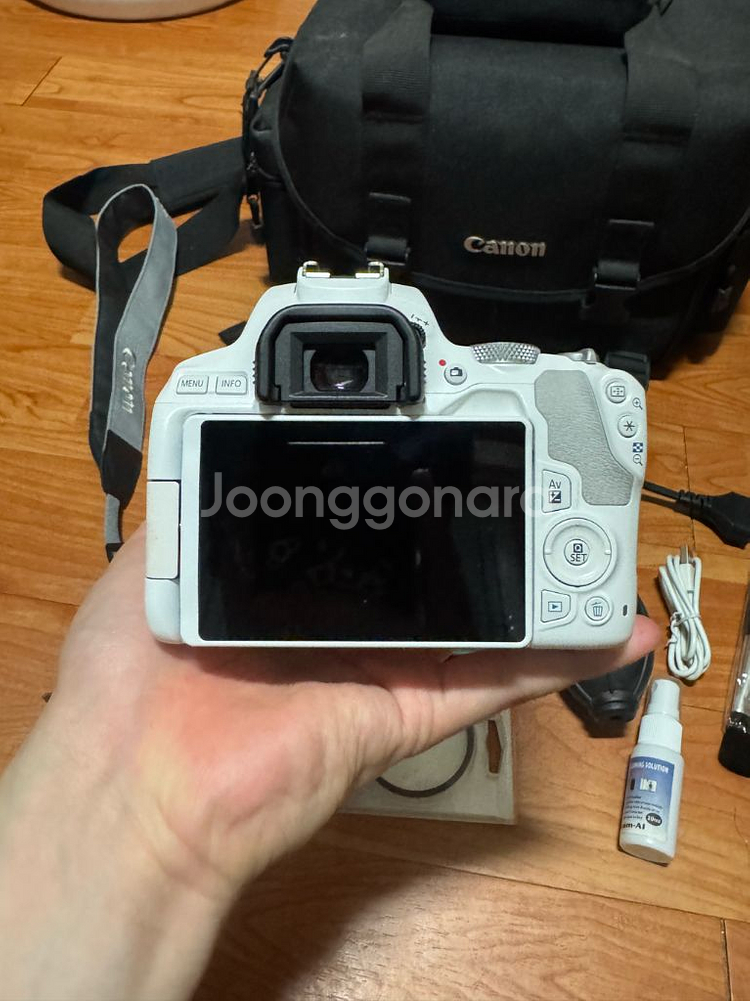 캐논 200d2(화이트) 팝니다--6