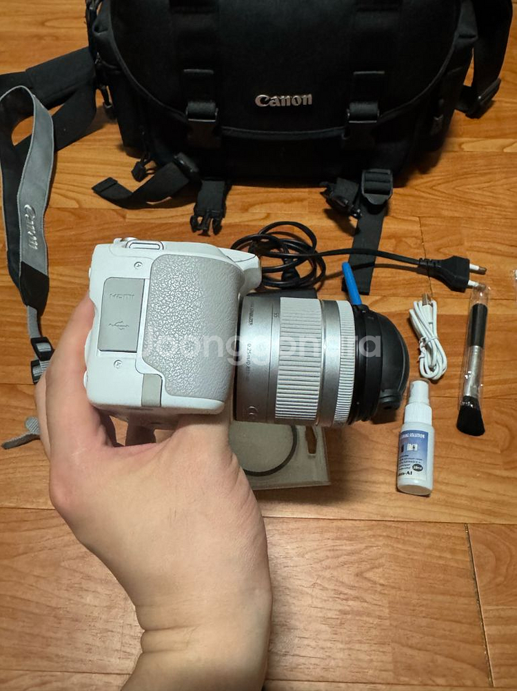 캐논 200d2(화이트) 팝니다--4