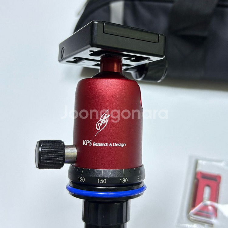 호루스벤누 카본삼각대(C-1540)--2