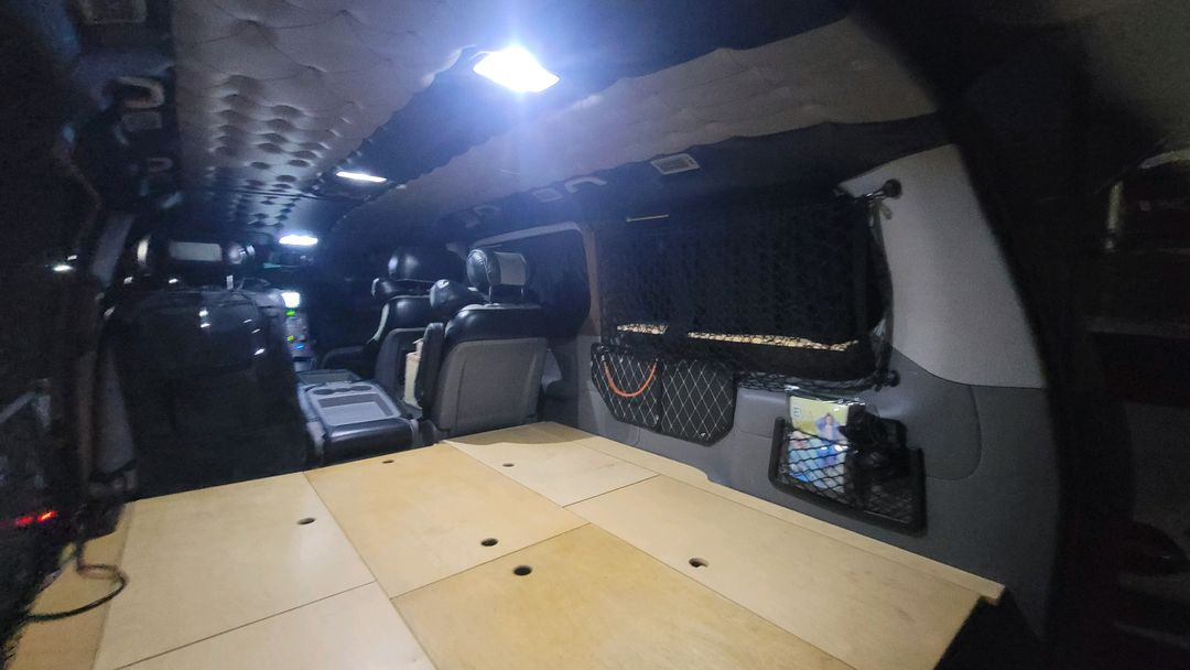 그랜드스타렉스 캠핑카--9